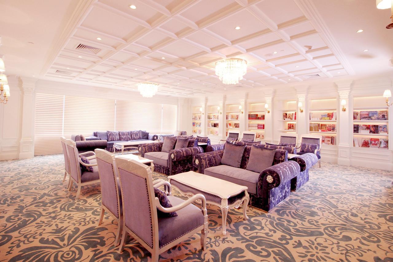 Lake Piedmont International Hotel Guangzhou Exterior photo