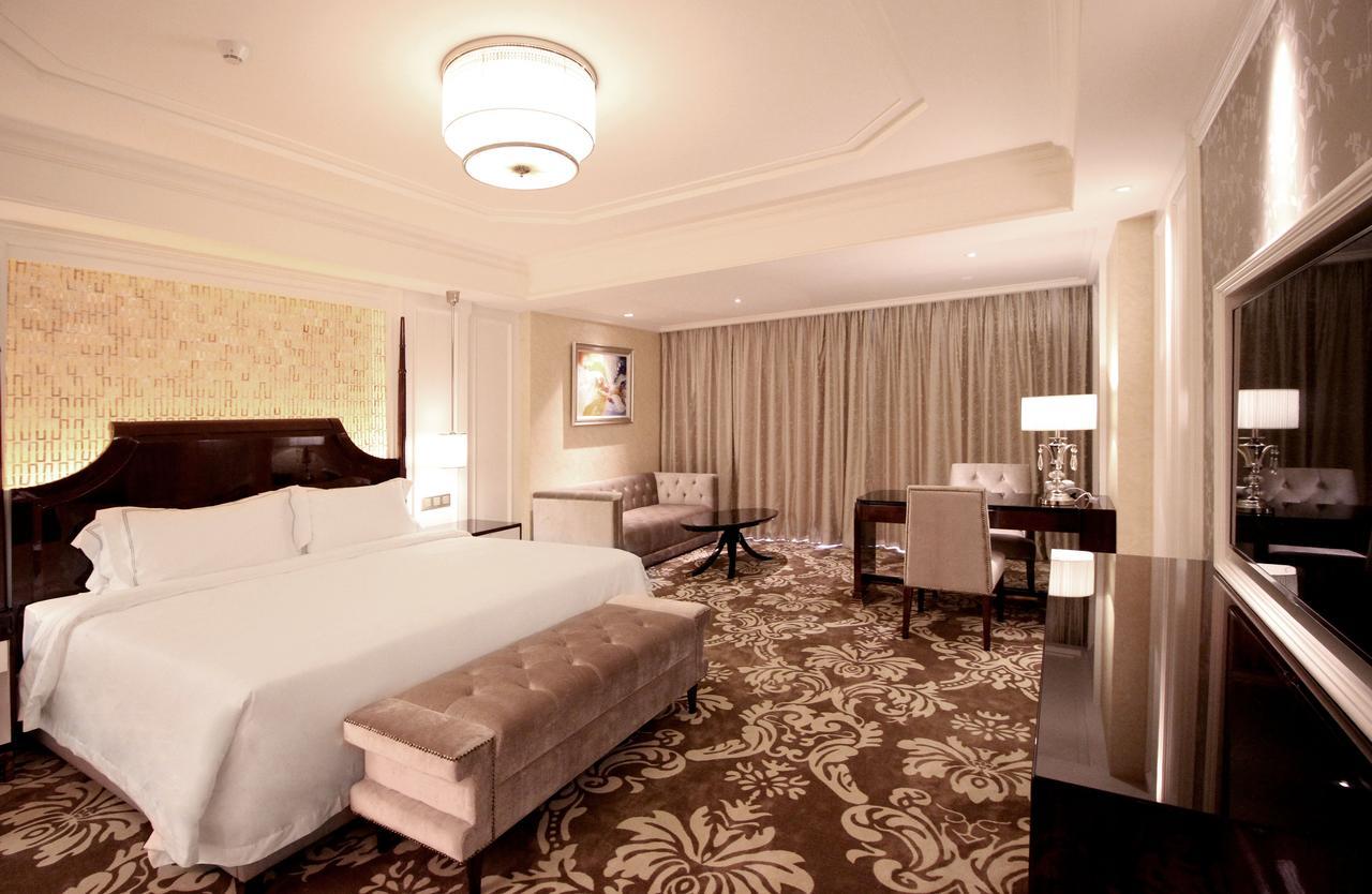 Lake Piedmont International Hotel Guangzhou Exterior photo